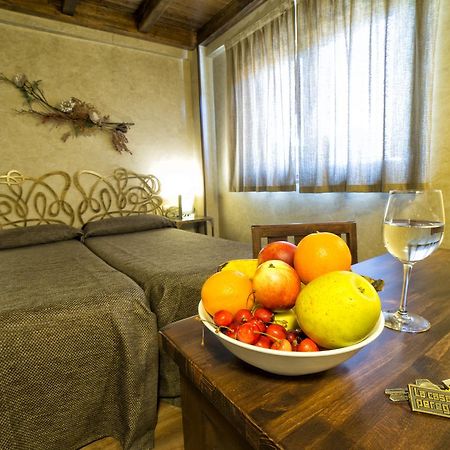 Hotel Albergue La Casa Del Peregrino El Acebo de San Miguel Exteriér fotografie